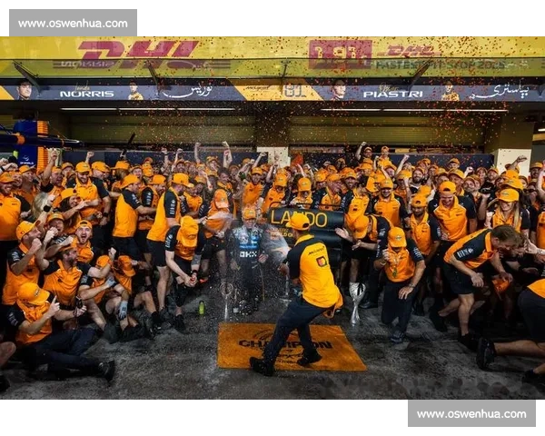 墨西哥站乱战：诺里斯登顶，维斯塔潘第三，皮亚斯特里惜败